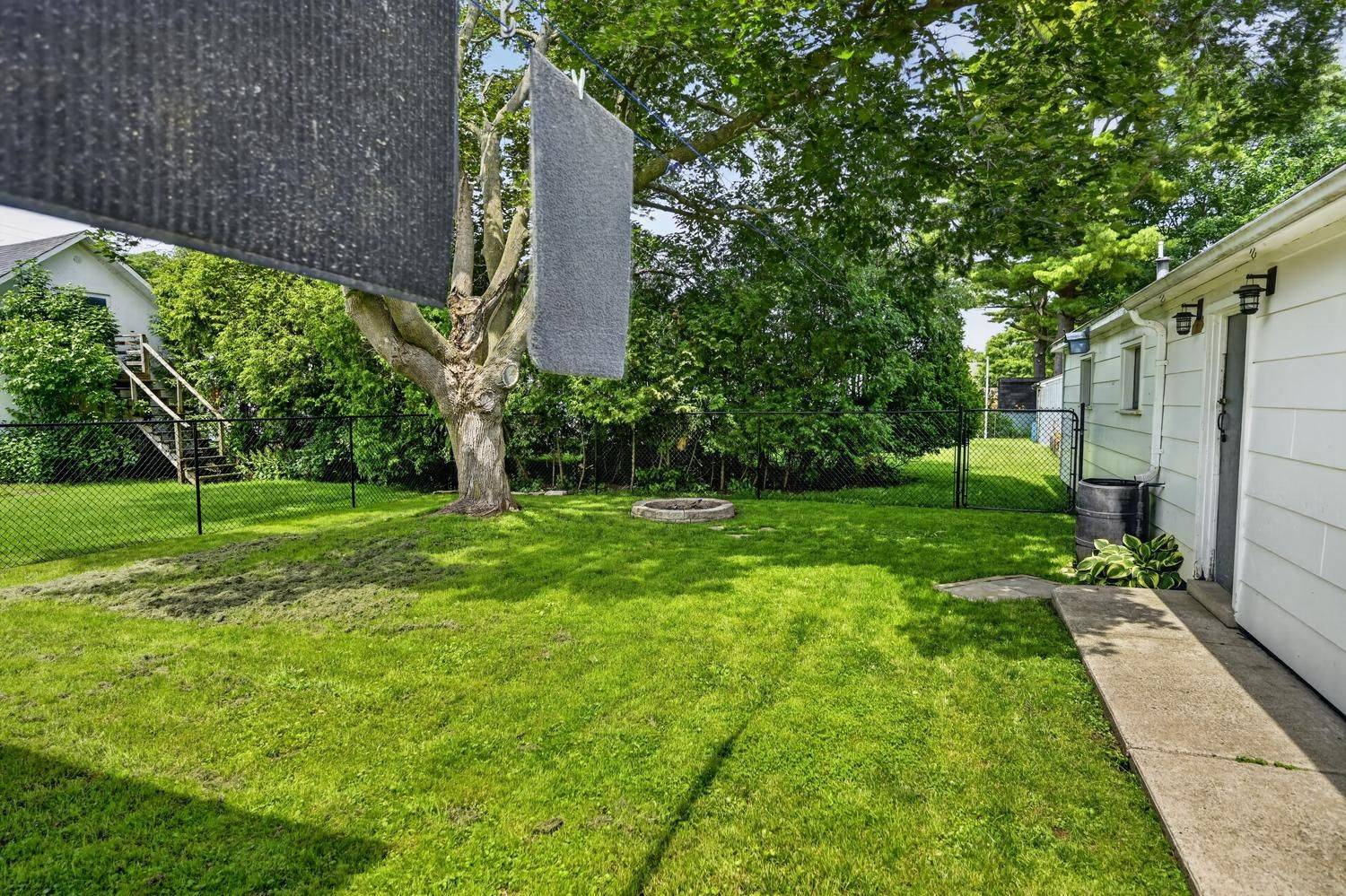 376 Hyde ST, Prescott, ON K0E 1T0