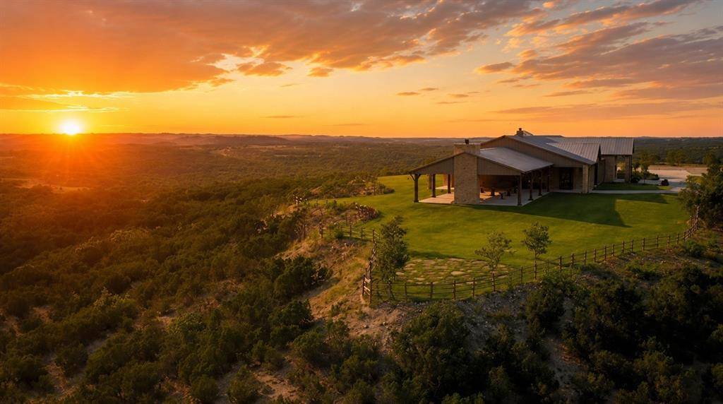6000 Tucker Drive, Weatherford, TX 76085