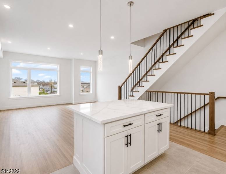 366 21St St, Irvington Twp., NJ 07111