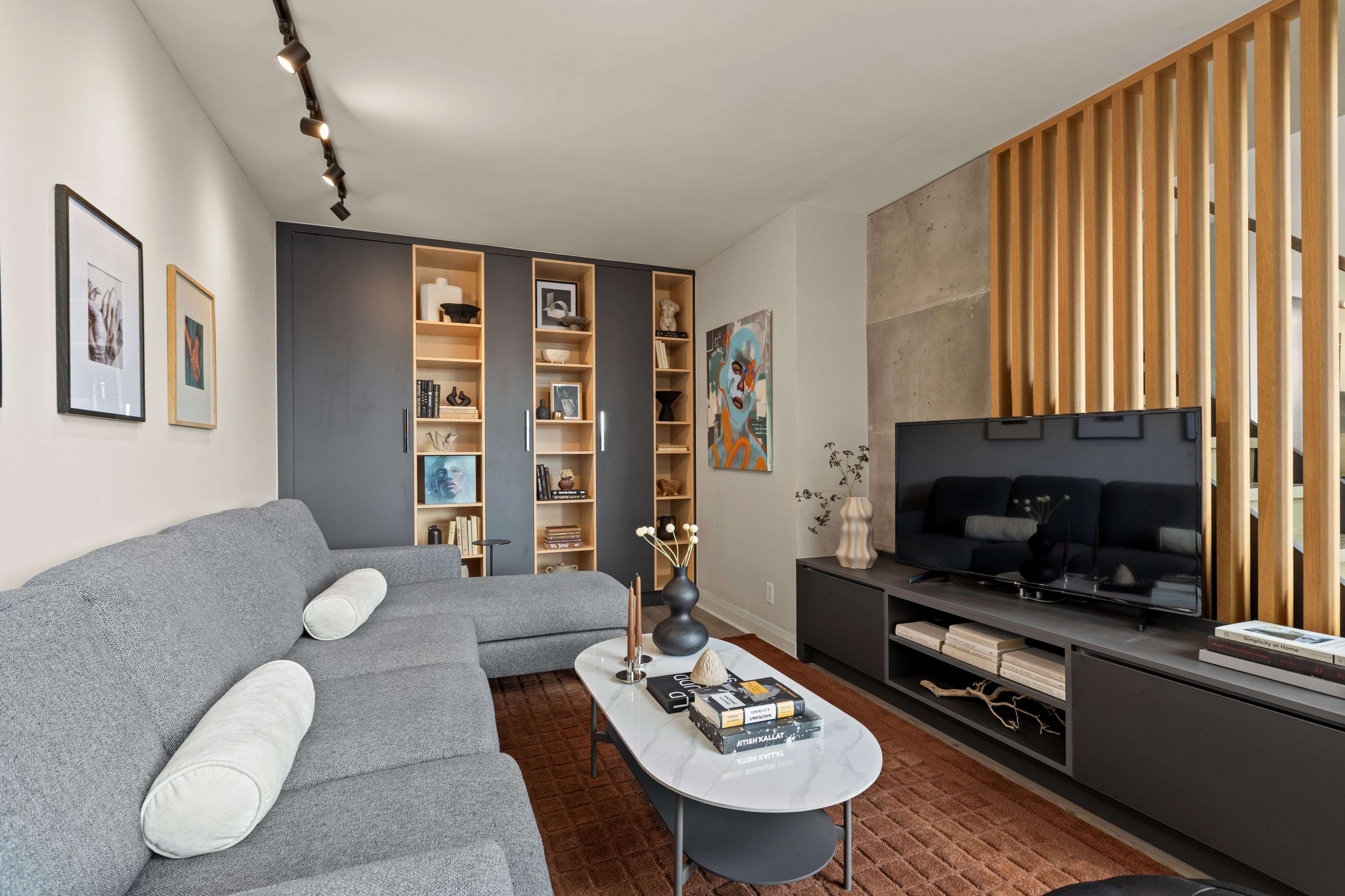 18 Merton ST #506, Toronto C10, ON M4S 3G9