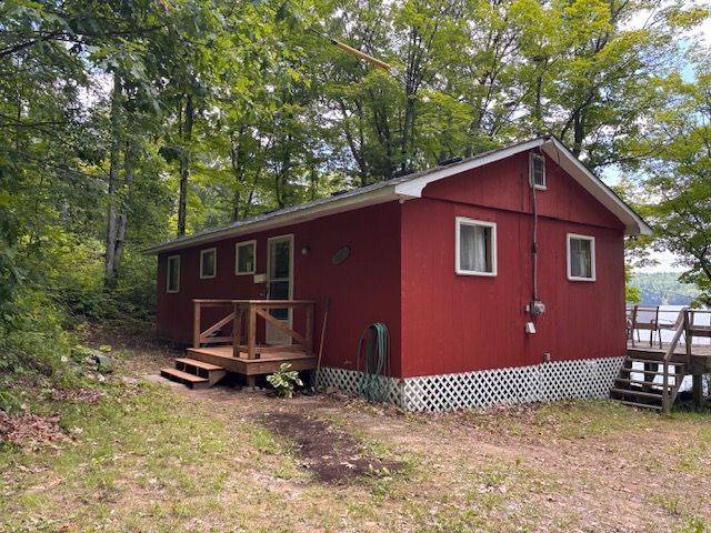 275 Faradale DR, Faraday, ON K0L 1C0