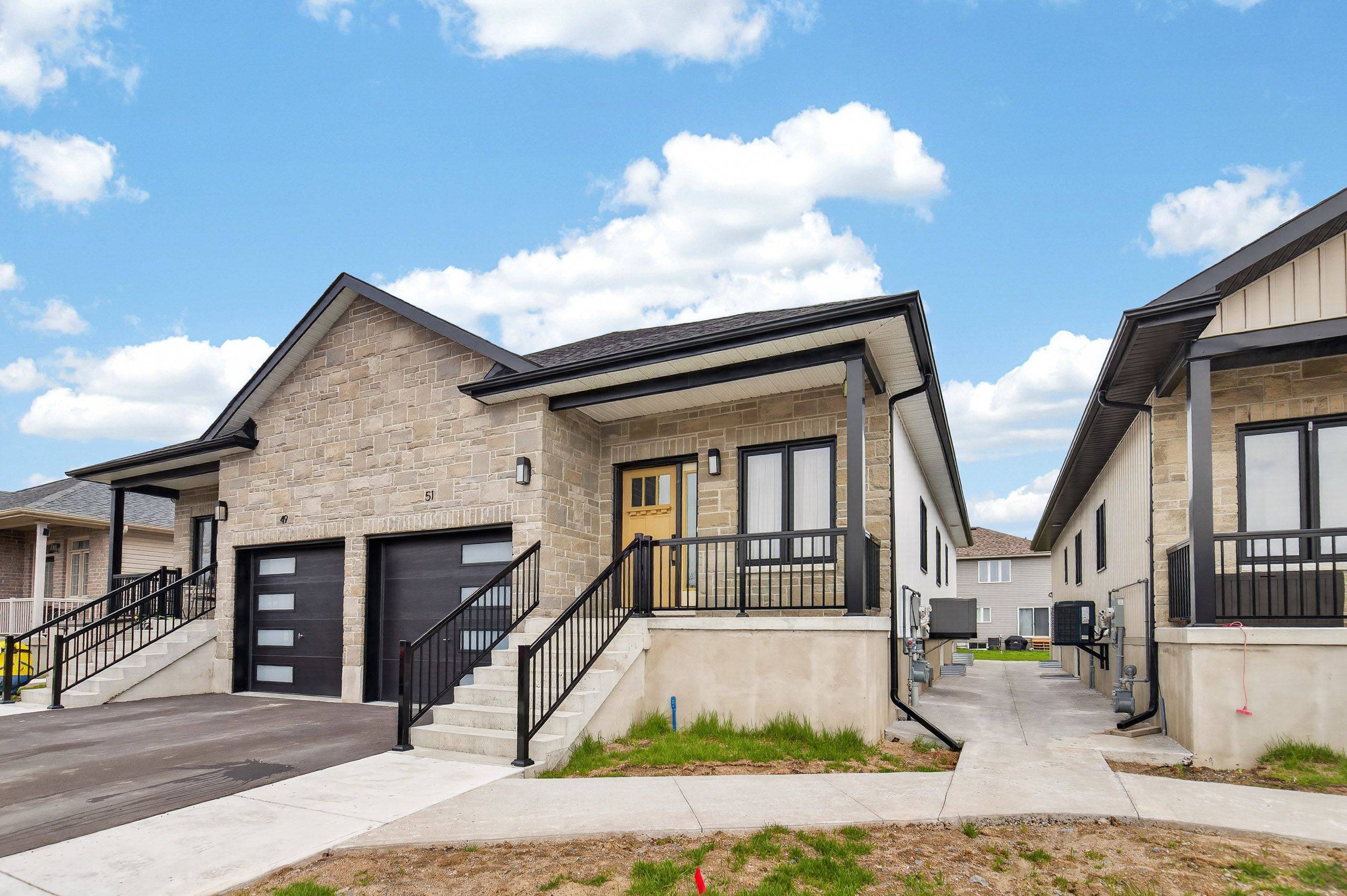 51 Potter DR, Loyalist, ON K0H 2H0