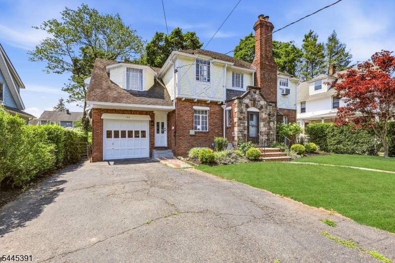 148 John St, Englewood City, NJ 07631