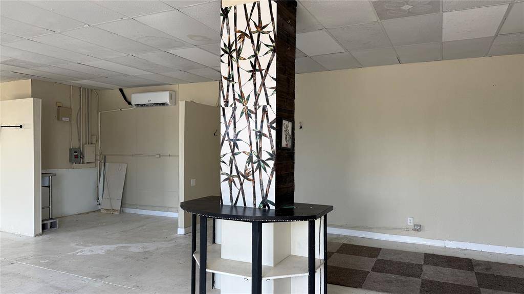 4737 Village Fair Drive #100, Dallas, TX 75224