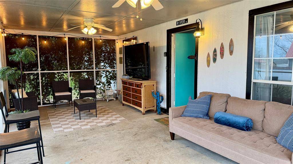 440 Hillcroft Drive, Weatherford, TX 76087