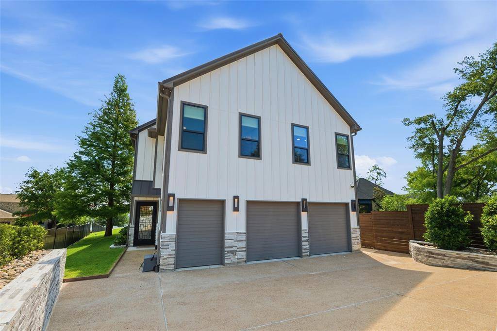 158 Surls Drive, Mabank, TX 75156