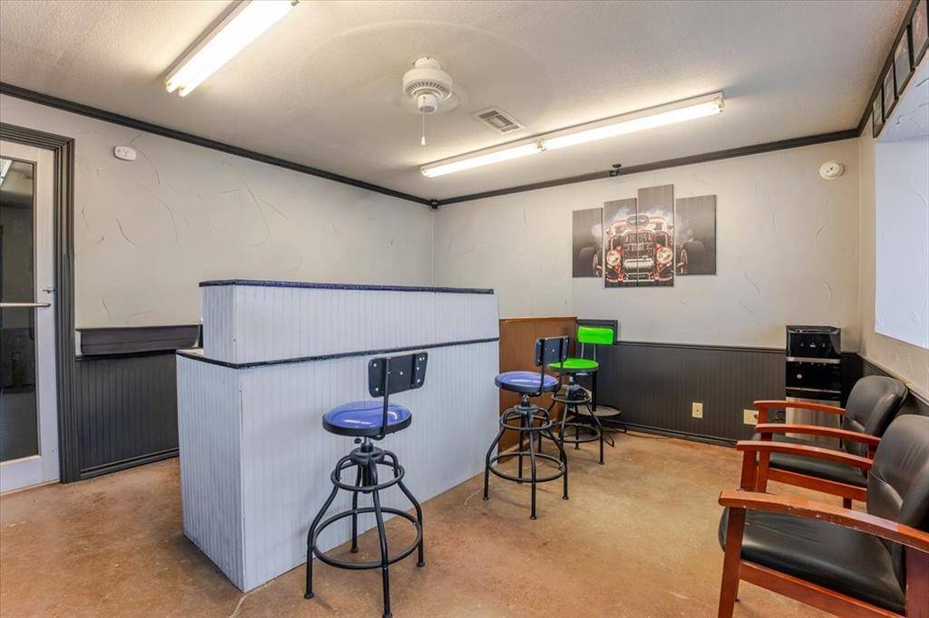 2815 S Highway 281, Mineral Wells, TX 76067