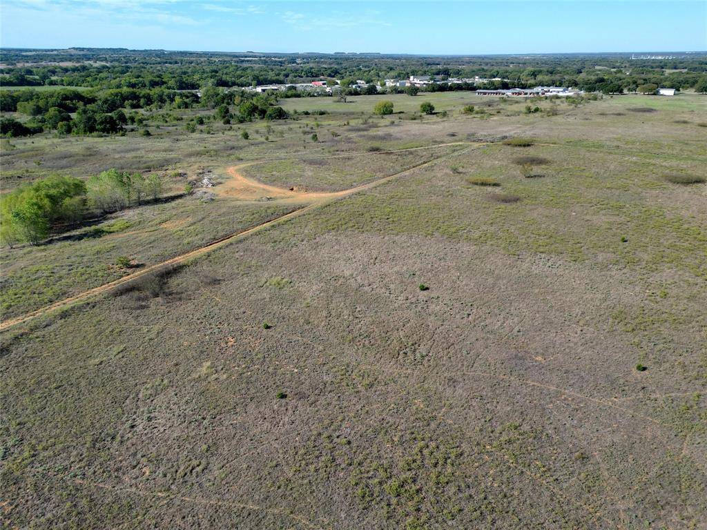 100 ac 17th Street, Bridgeport, TX 76426