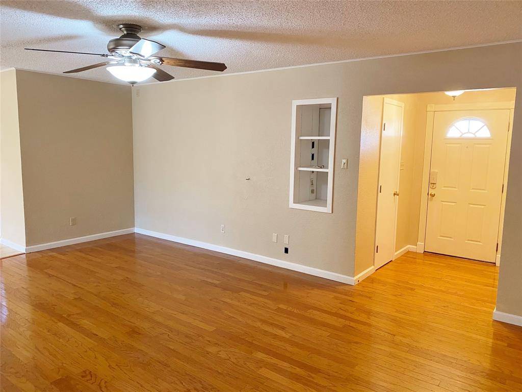 6128 Cliffside Drive, Edgecliff Village, TX 76134