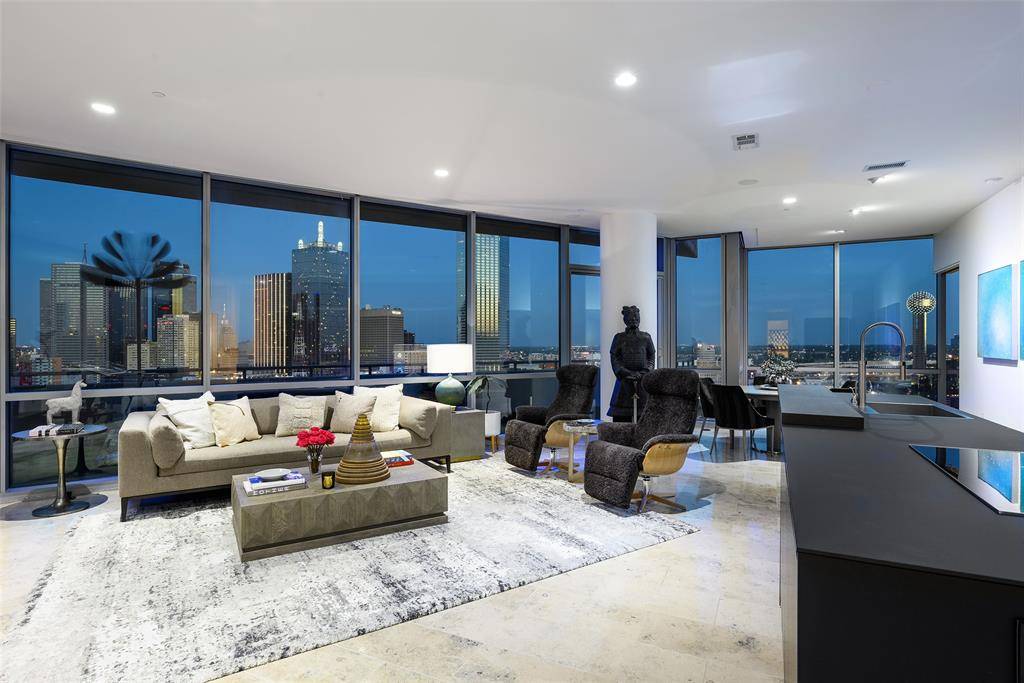 2200 Victory Avenue #2304, Dallas, TX 75219