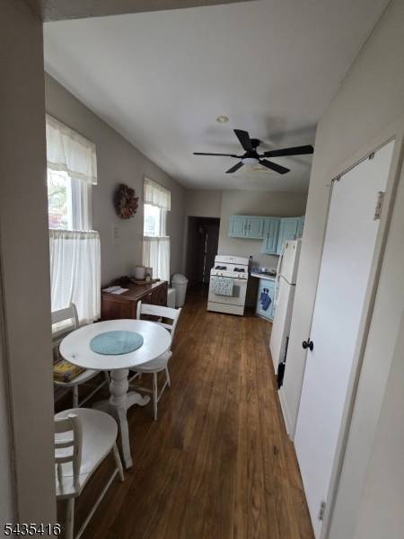 230 17Th Ave, Paterson City, NJ 07504