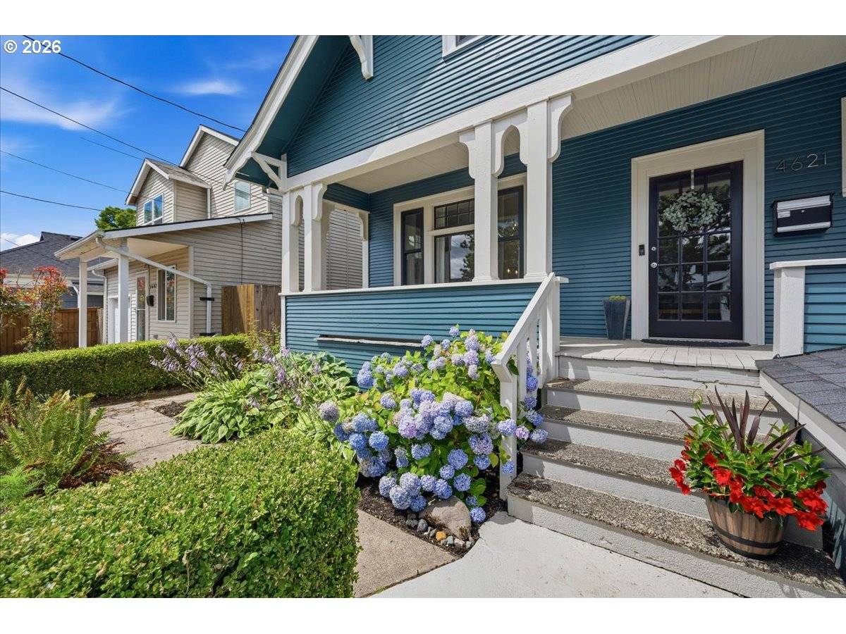 4621 NE 16TH AVE, Portland, OR 97211
