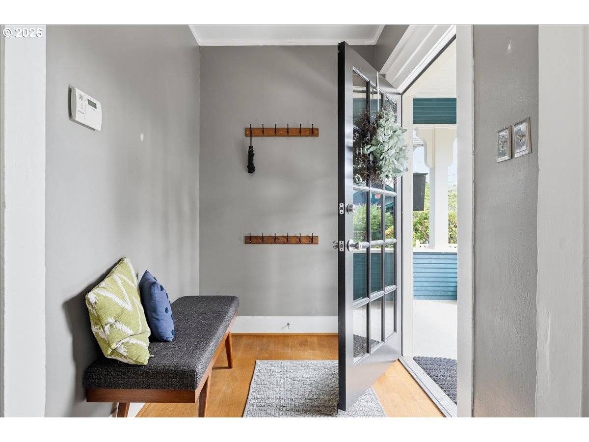 4621 NE 16TH AVE, Portland, OR 97211
