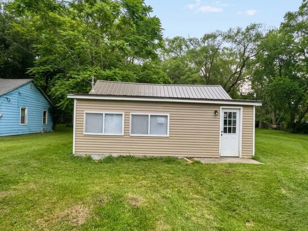 815 Milo ST, Benton Charter Twp, MI 49022