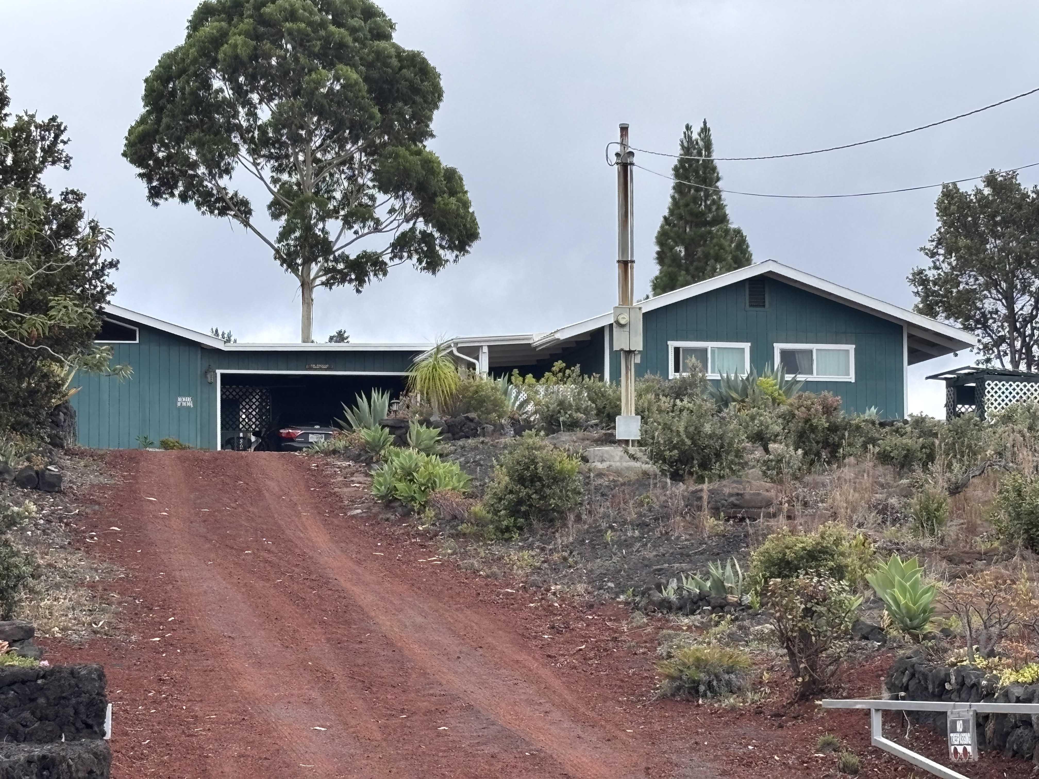 92-8564 KOA LN, Ocean View, HI 96737