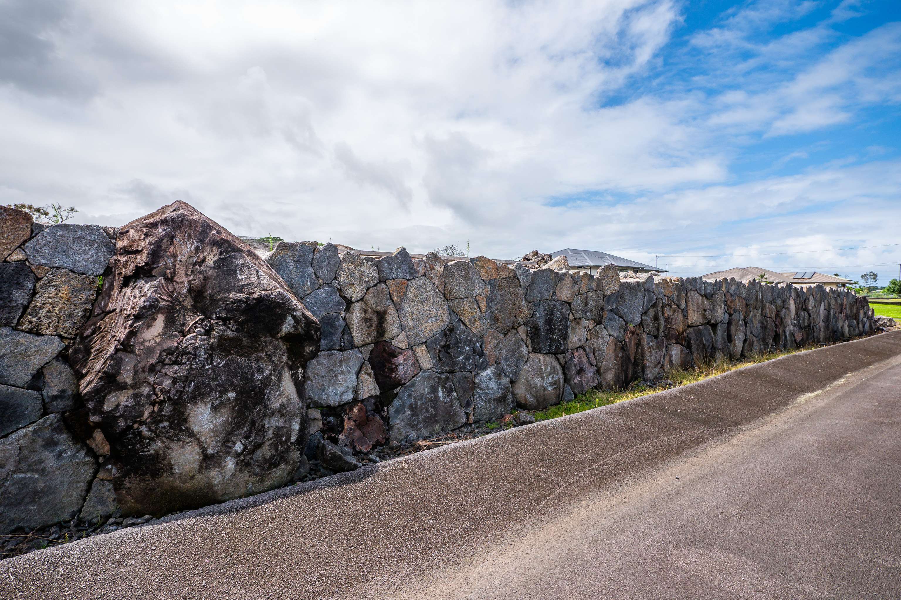 3560 LOKO PL, Hilo, HI 96720