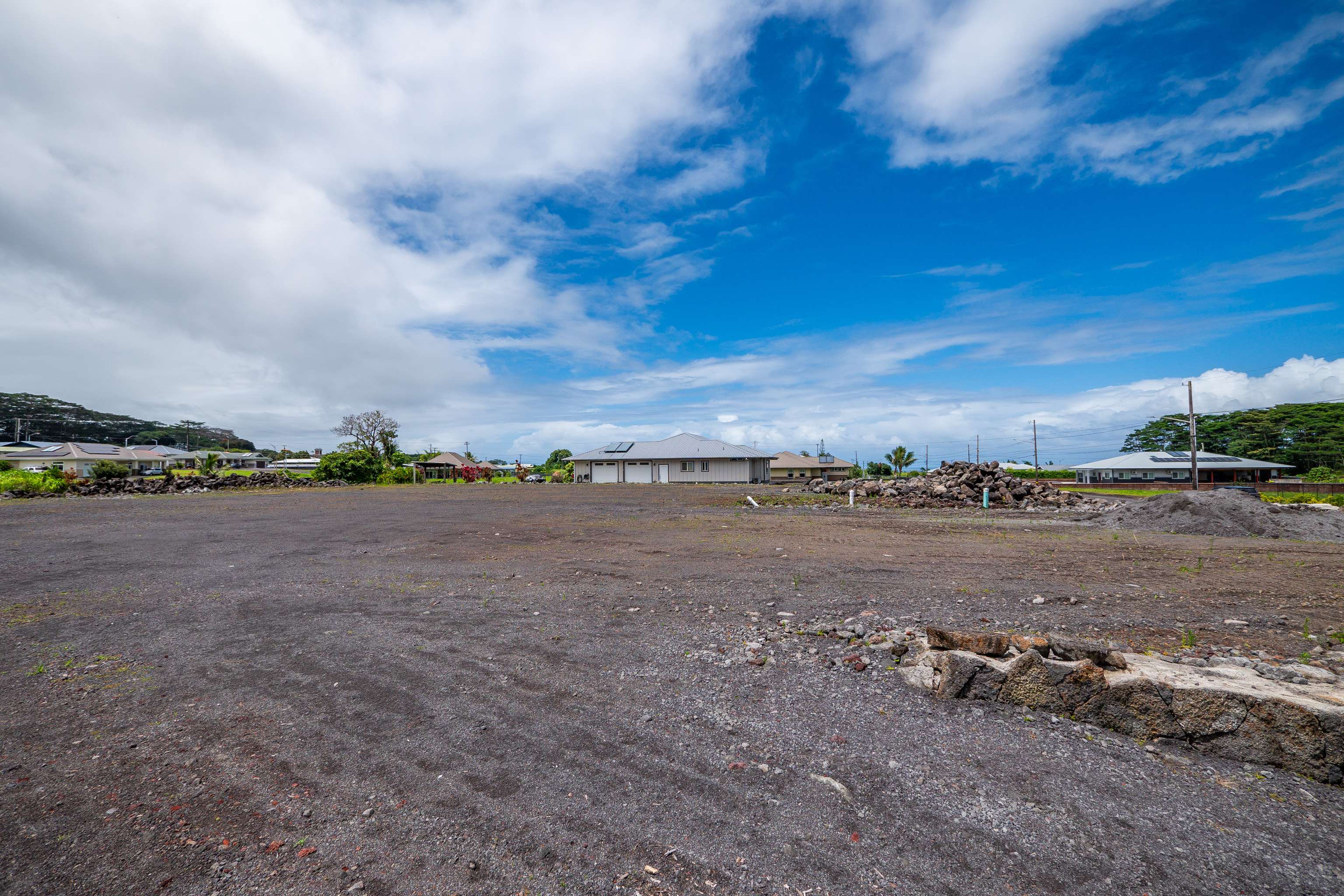 3560 LOKO PL, Hilo, HI 96720