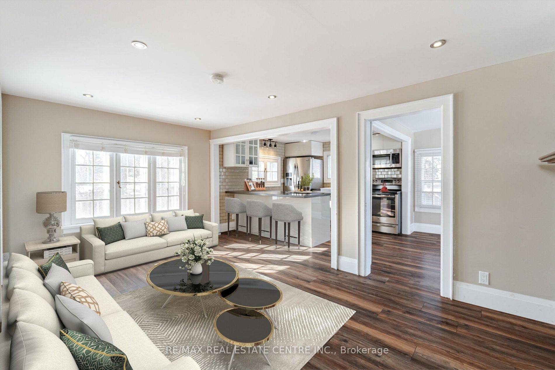 174 Victoria ST, Brampton, ON L6Y 0A6