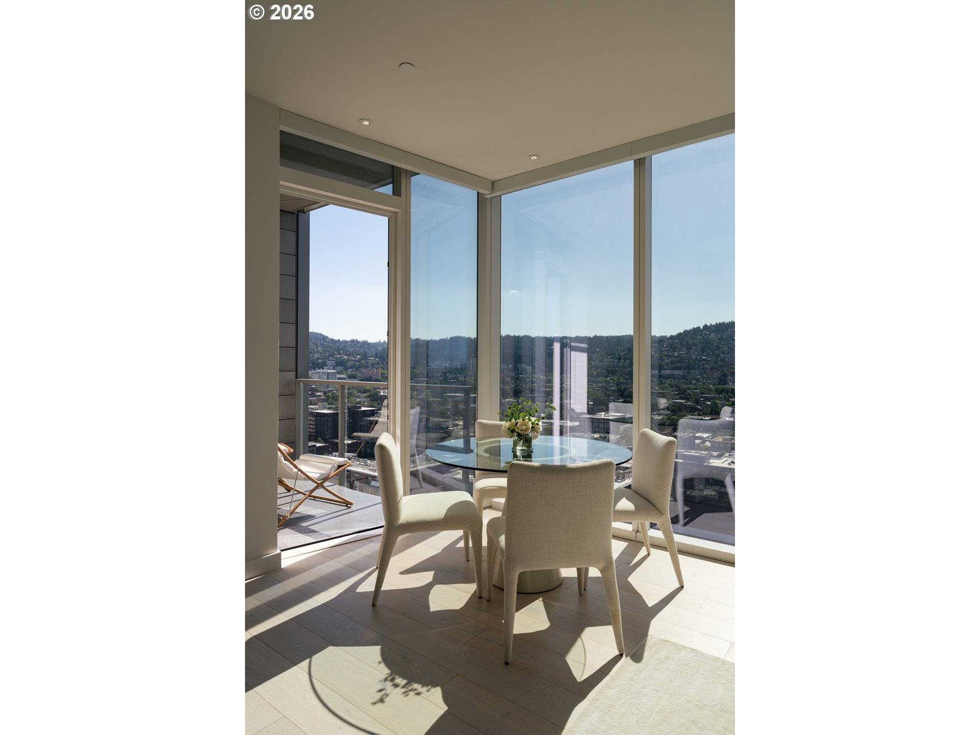 1075 NW NORTHRUP ST #2512, Portland, OR 97209