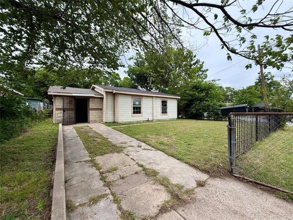 4117 Wiman Drive, Fort Worth, TX 76119