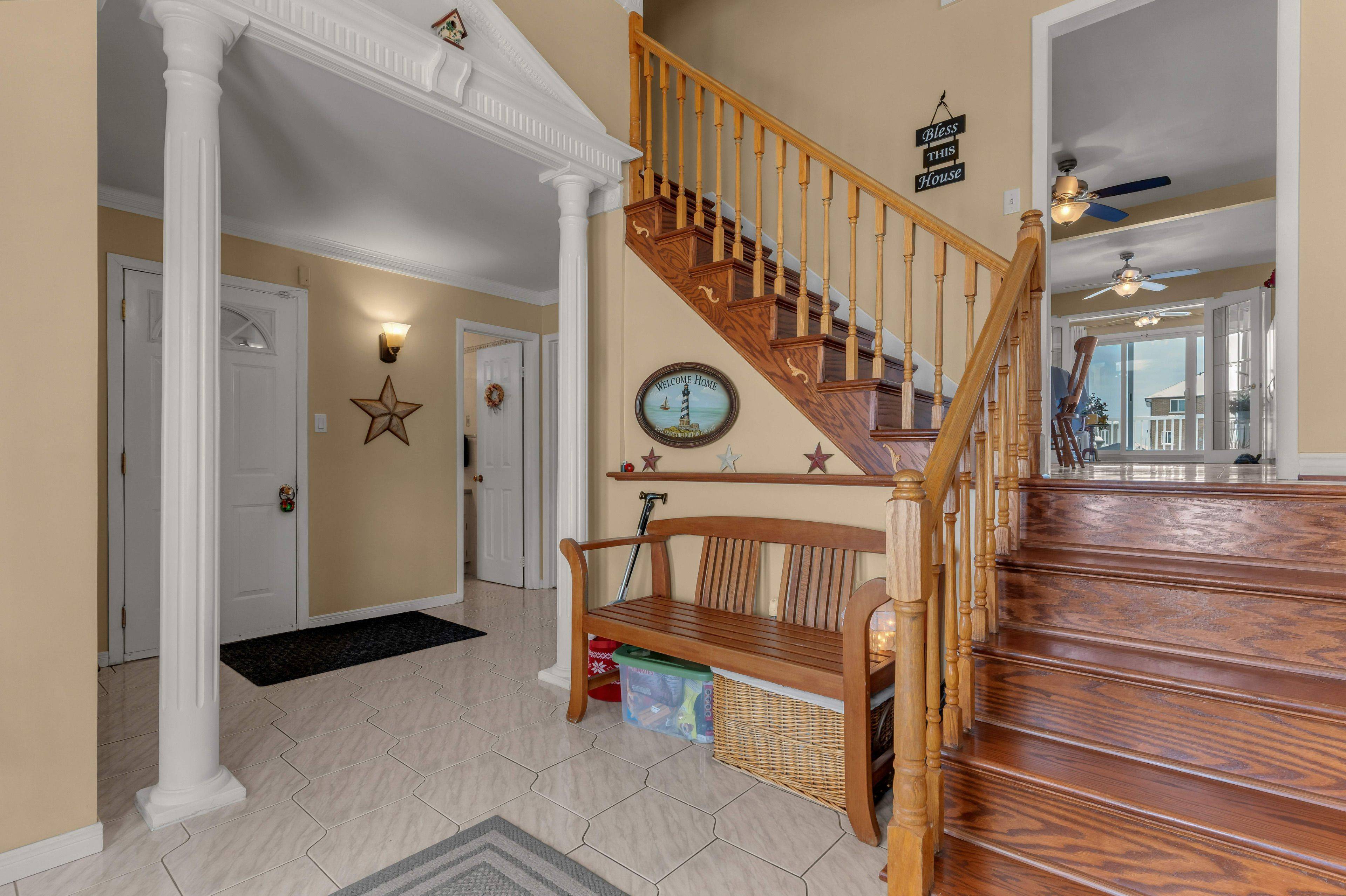 1104 Sidney ST N, Belleville, ON K8N 4Z5