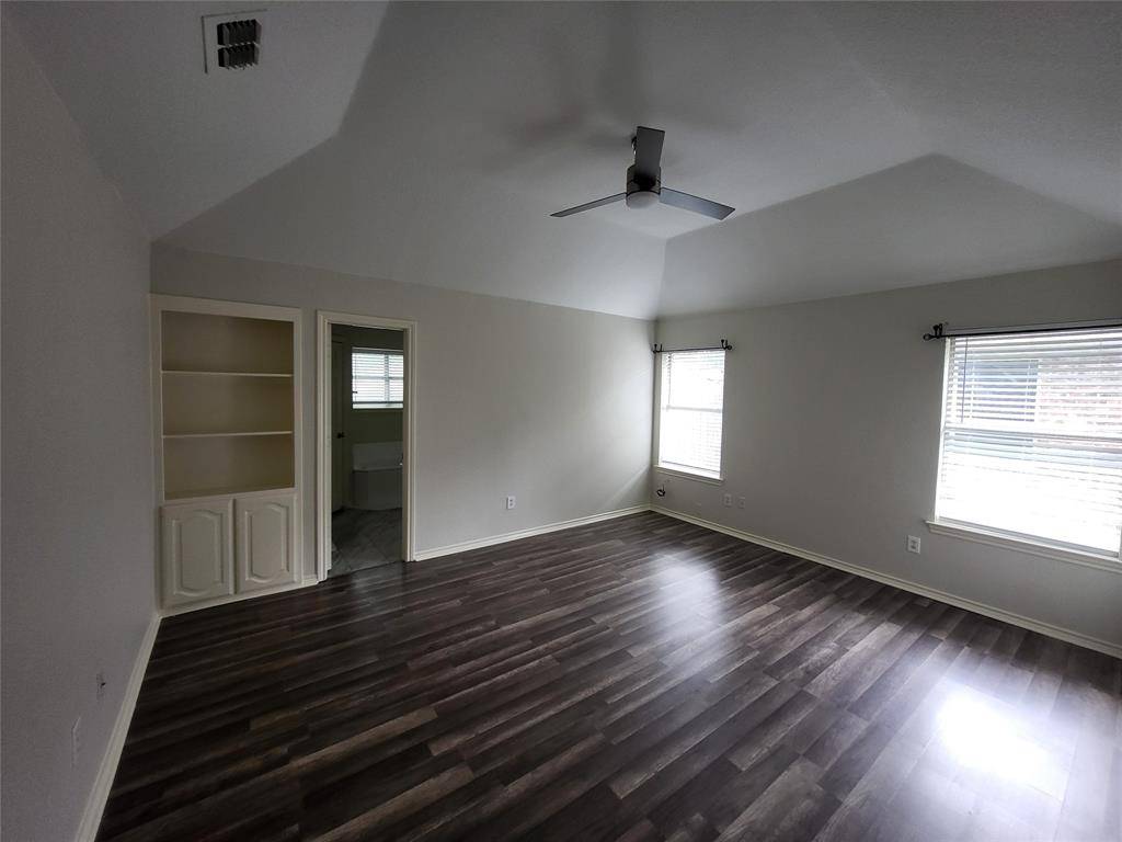 1109 Westgrove Drive, Saginaw, TX 76179