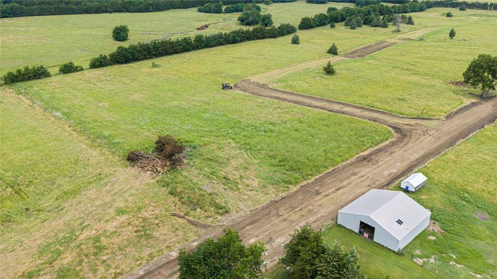 127 PR 33267, Sumner, TX 75486