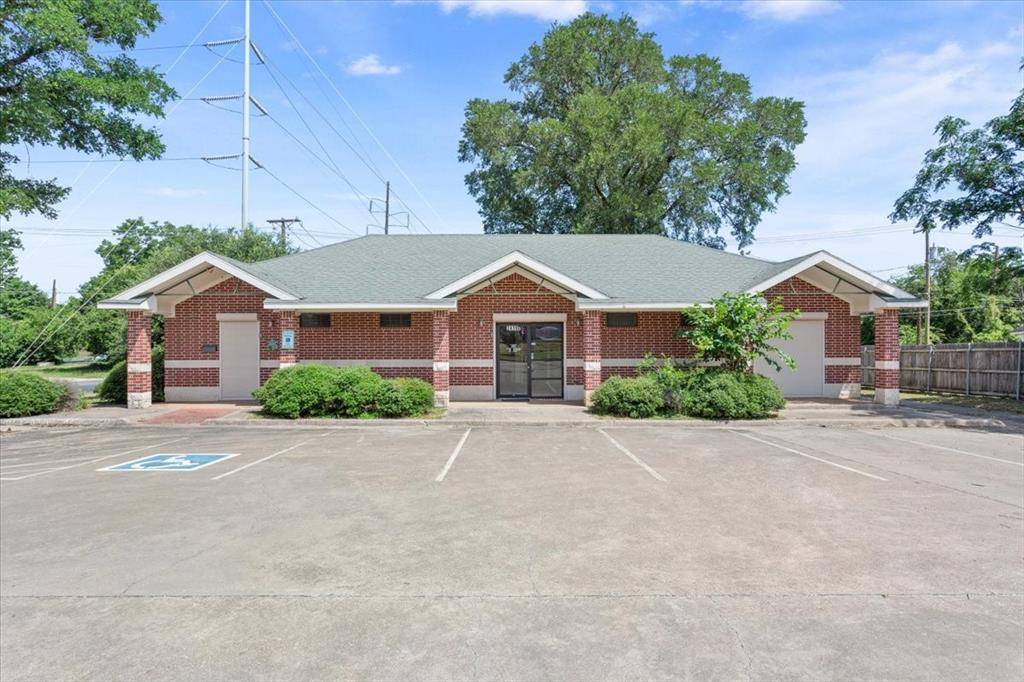 2419 Herring Avenue #B, Waco, TX 76708
