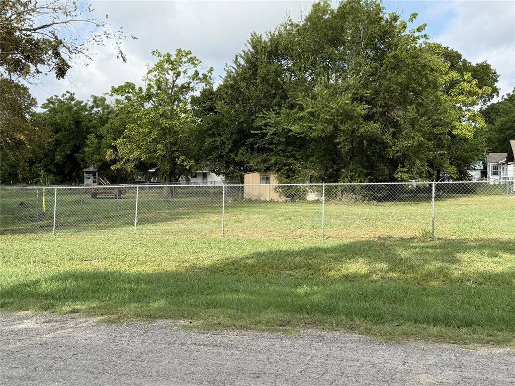 0000 SE 4th Street, Kerens, TX 75144