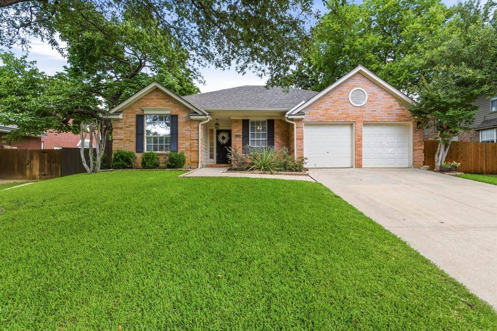 5305 Shadow Glen Drive, Grapevine, TX 76051
