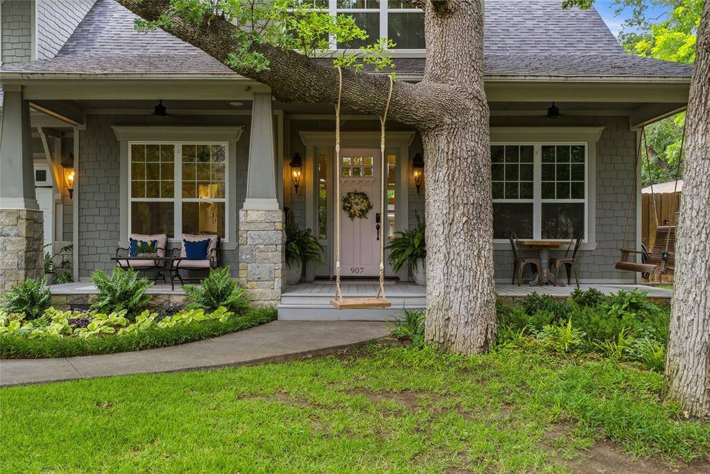 907 Cherry Street, Graham, TX 76450