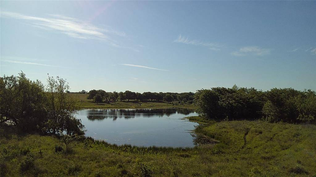 682 Somers, Axtell, TX 76624