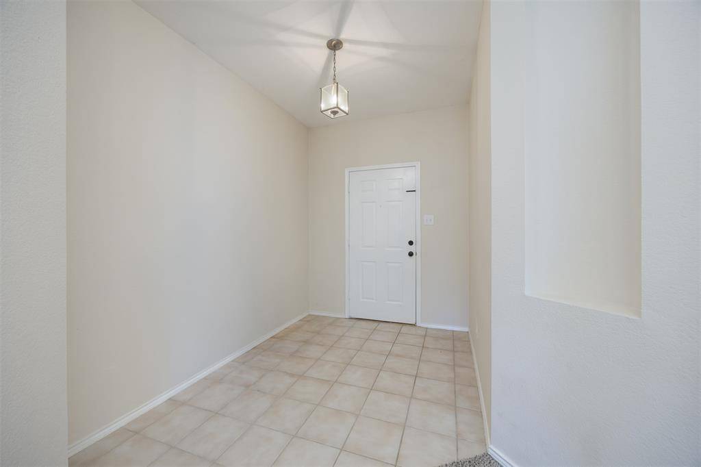 112 Tripp Trail, Denton, TX 76207