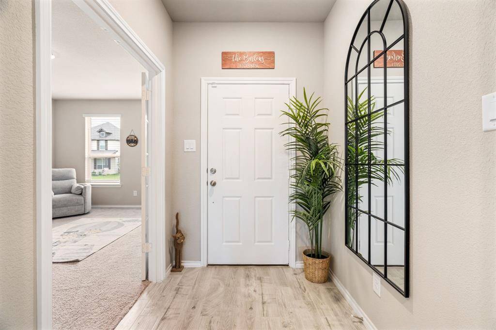 321 Pasture Drive, Midlothian, TX 76065