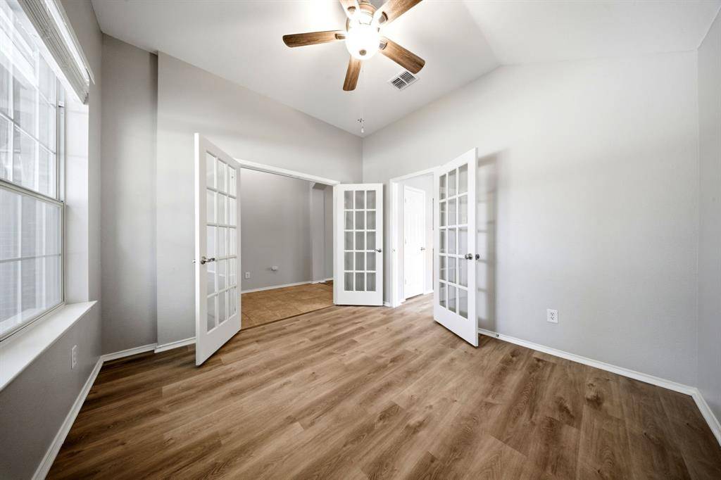 1018 Kimbro Drive, Forney, TX 75126