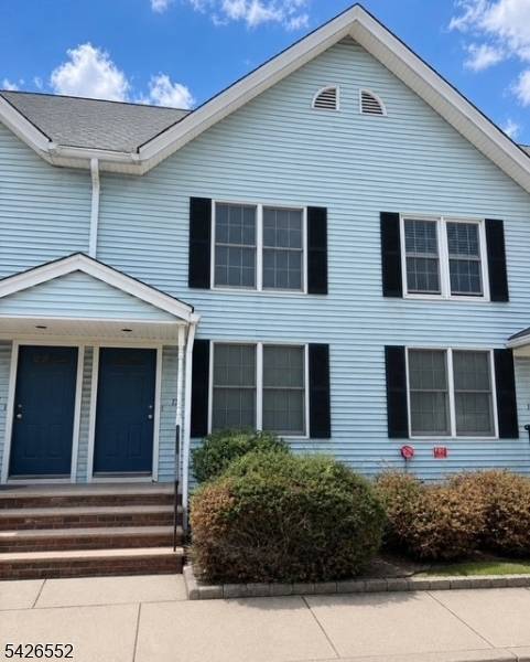 13 Oak St, Rockaway Boro, NJ 07866