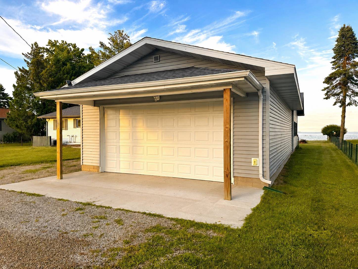 2383 Green DR, Au Gres Twp, MI 48703