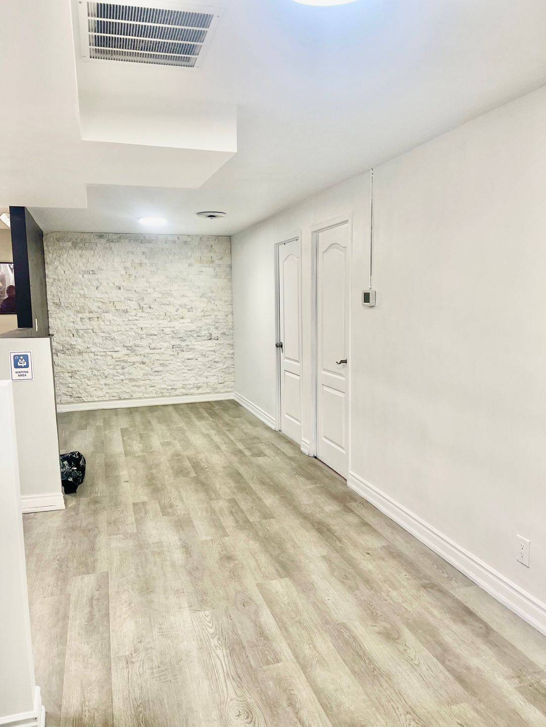 7061 Yonge ST #2C, Markham, ON L3T 2A6