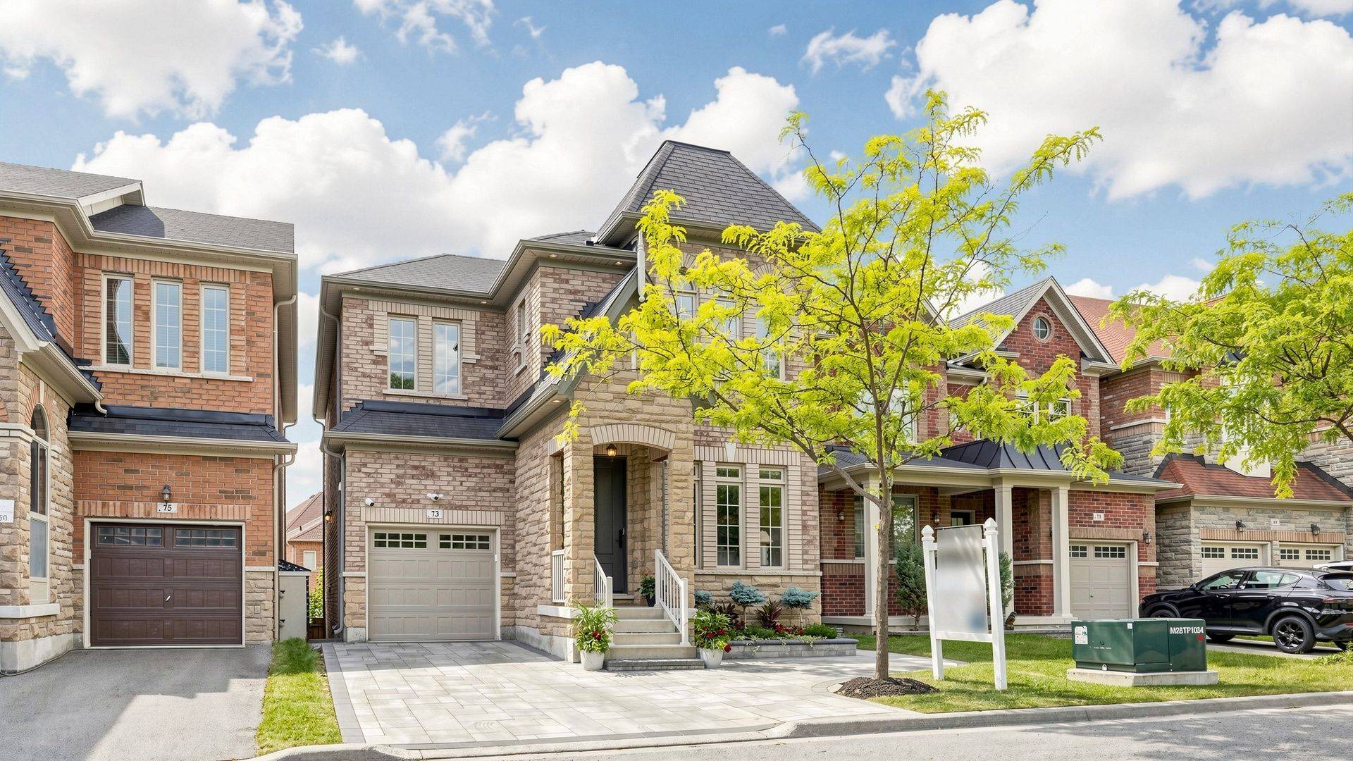 73 Manila AVE, Markham, ON L6C 0R7