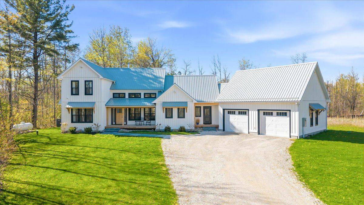 190 Toll RD, King, ON L9N 1G6