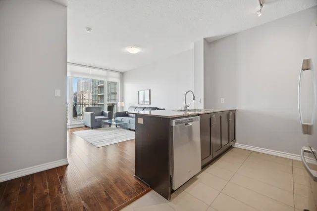 4065 Brickstone Mews #3007, Mississauga, ON L5B 0G3