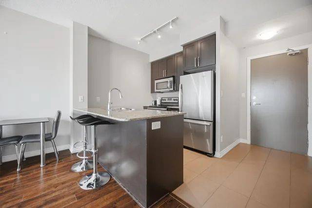 4065 Brickstone Mews #3007, Mississauga, ON L5B 0G3