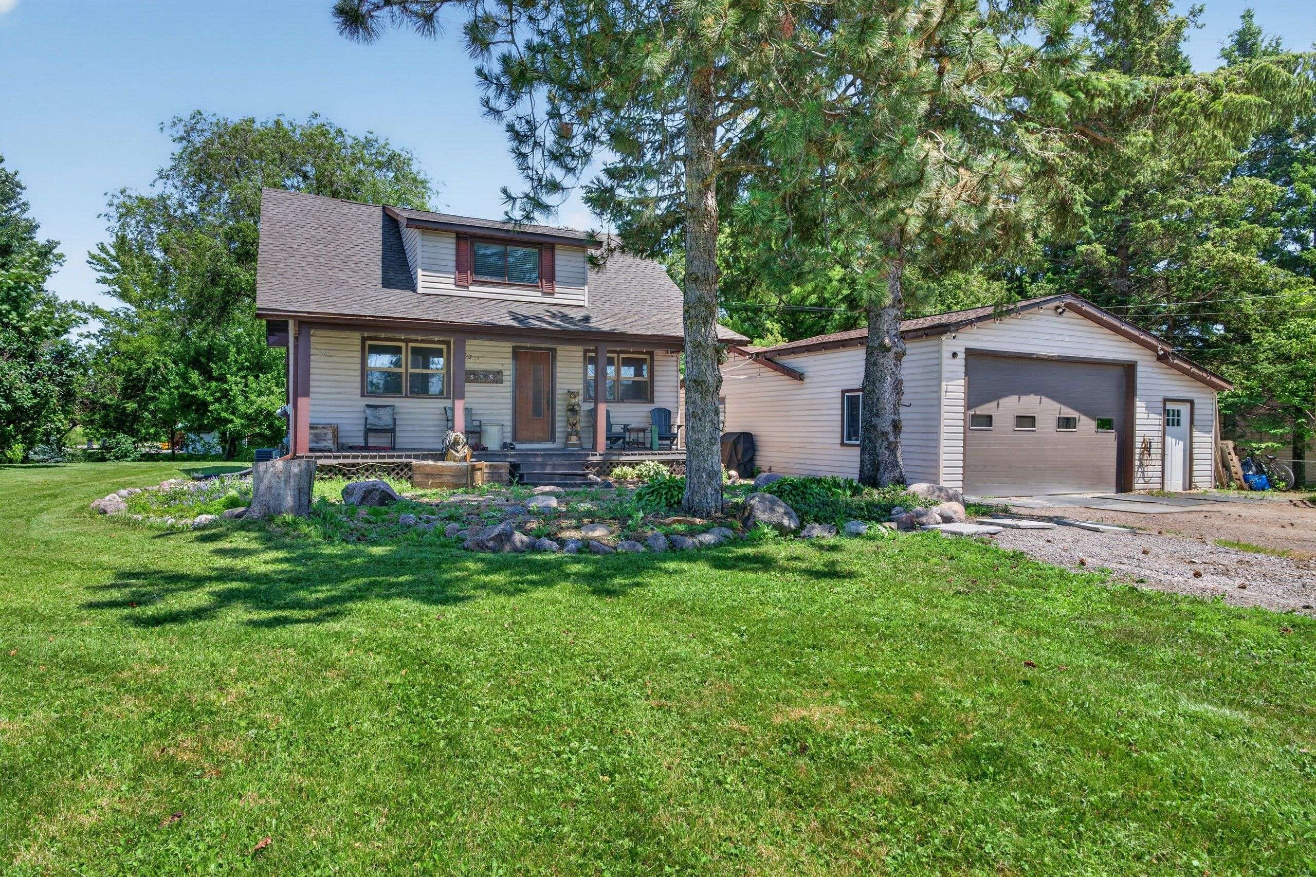 2270 MCIVOR RD, Kingston, ON K7L 4V4