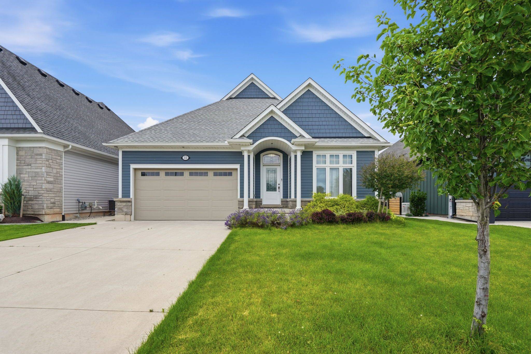 35 Butlers DR N, Fort Erie, ON L0S 1N0