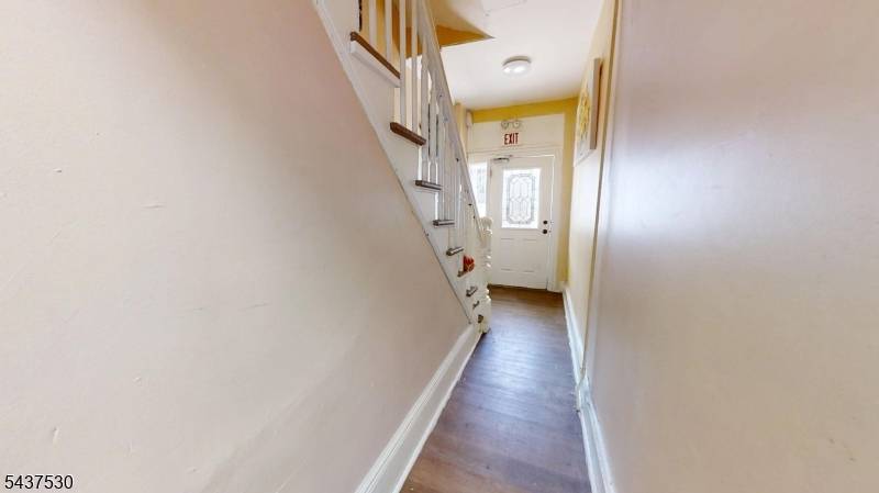272 -274 Parker St, Newark City, NJ 07104