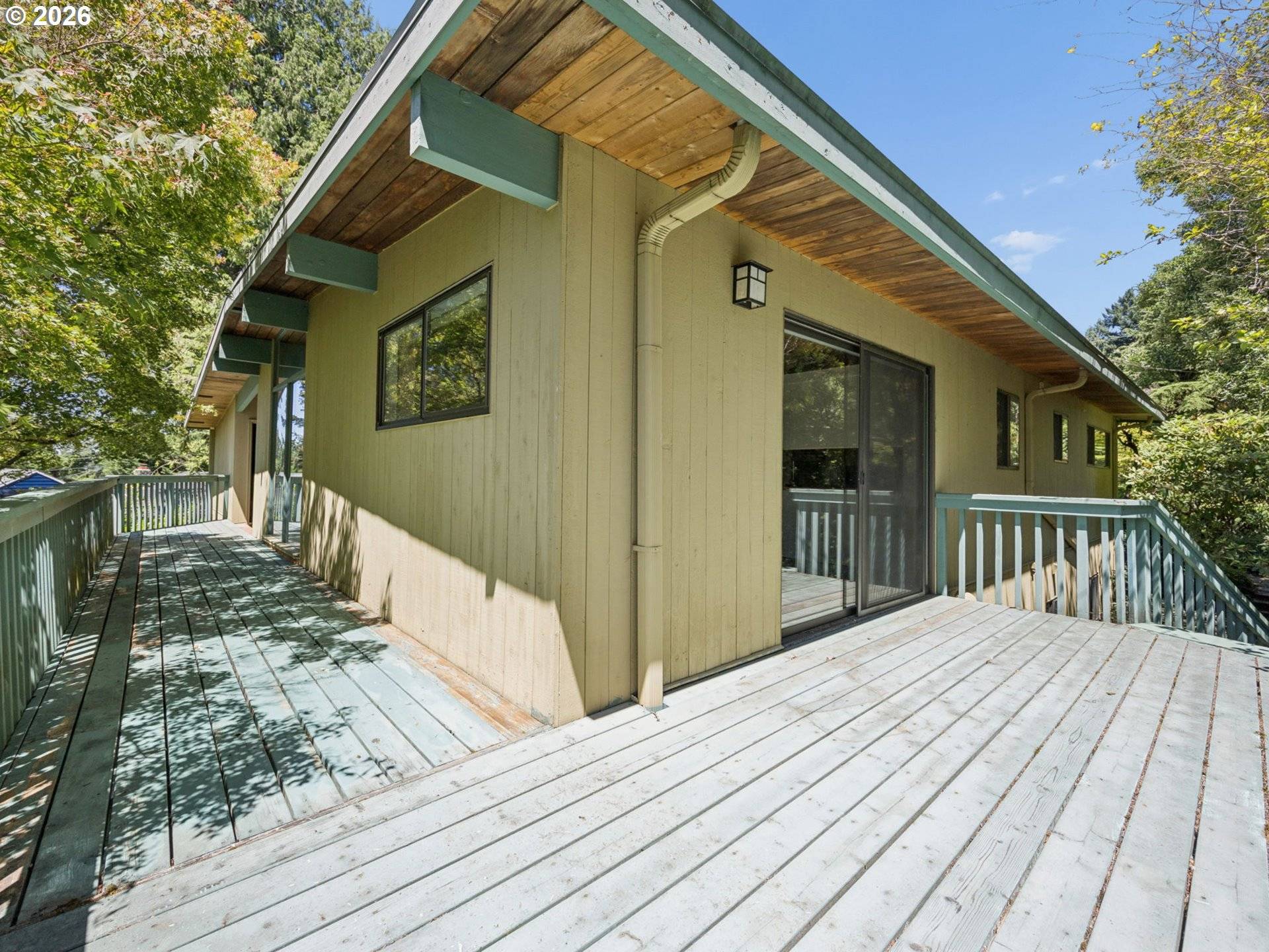 2950 SW SUNSET BLVD, Portland, OR 97239