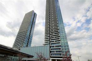 950 Portage Pkwy #4805, Vaughan, ON L4K 0J7