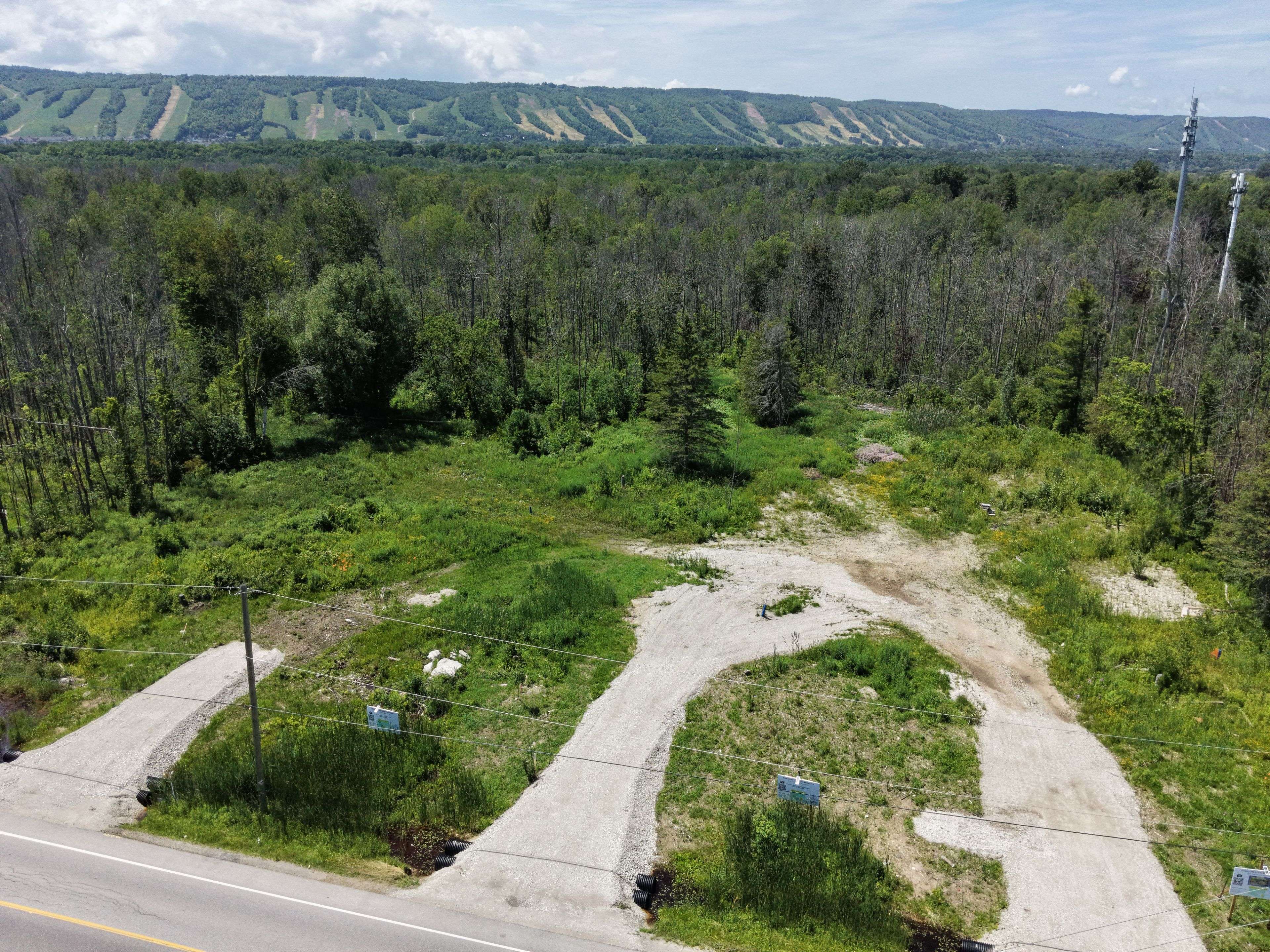 2-372 Grey Road 21 RD, Blue Mountains, ON L9Y 0K3