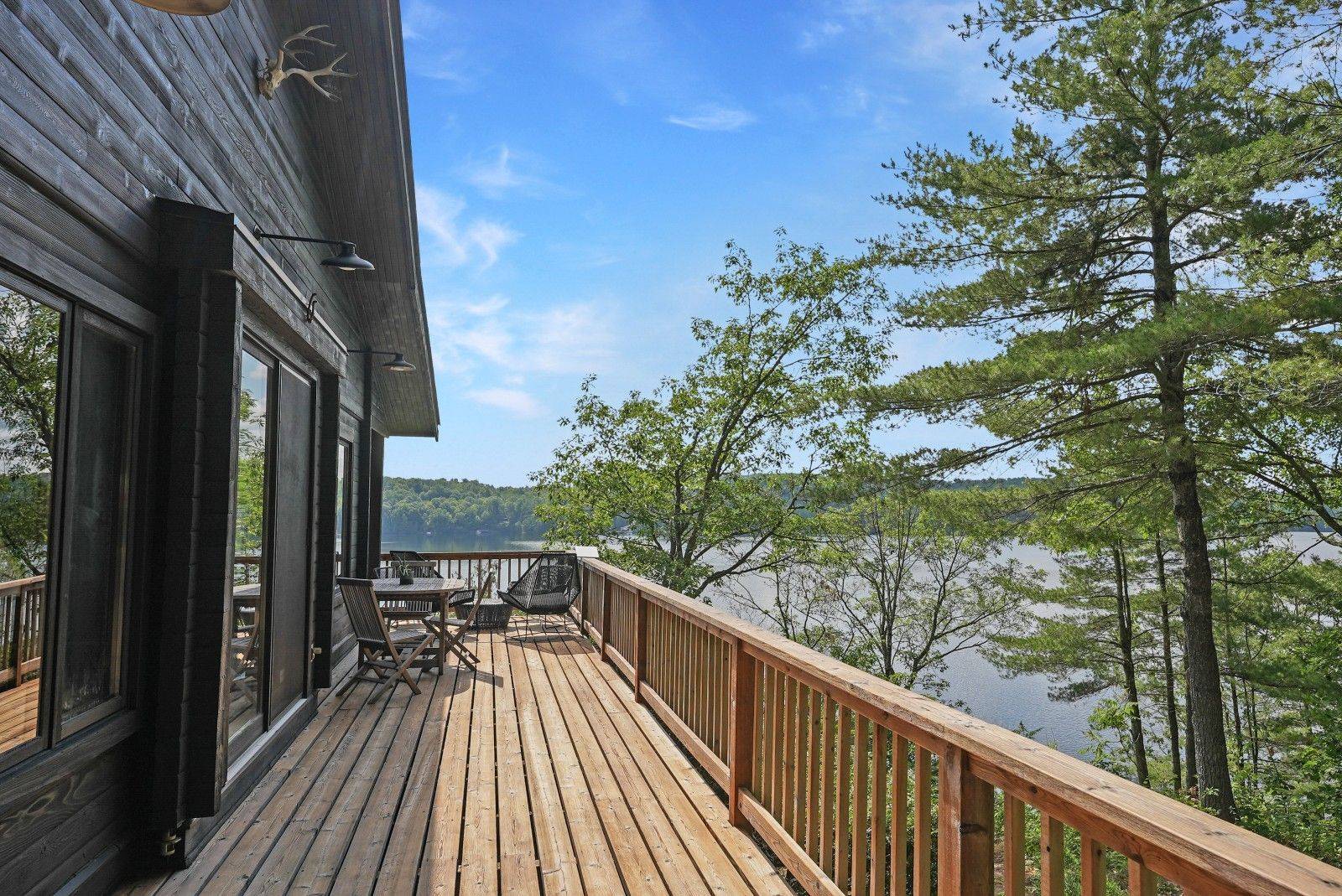 1101 BEDLINGTON LN, Minden Hills, ON K0M 2K0