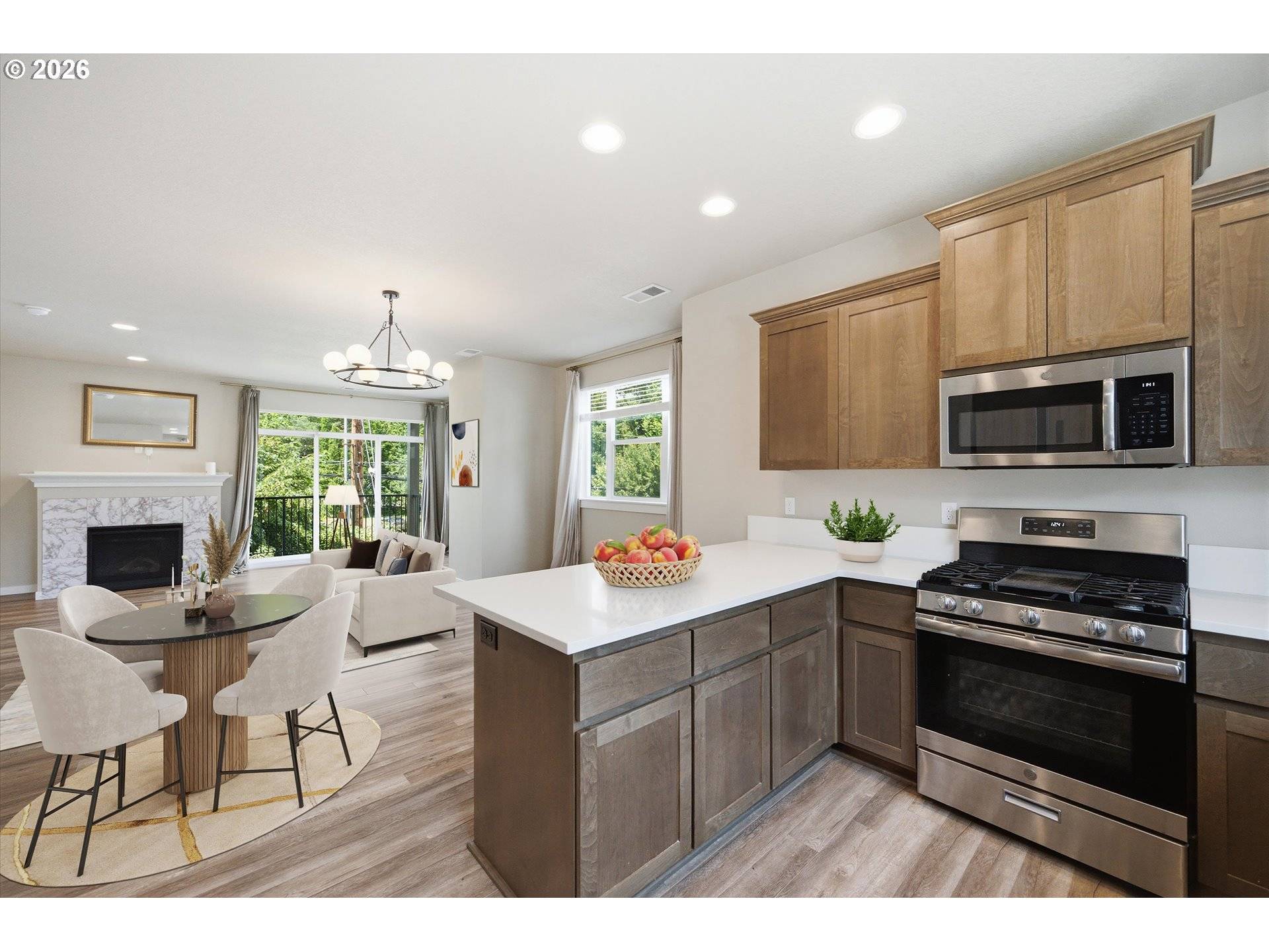 494 NE CLEVELAND AVE, Gresham, OR 97030